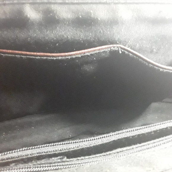 ~Black & brown purse~ - Picture 4 of 5